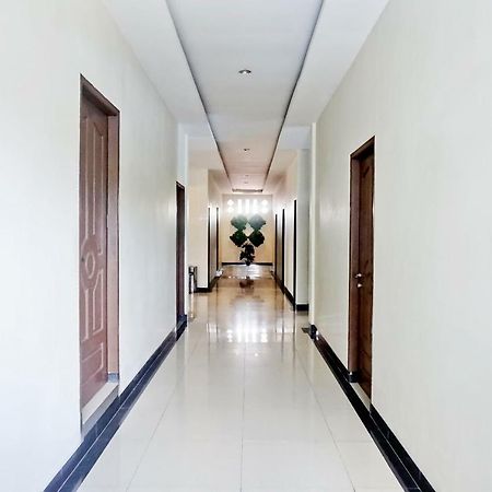 מלון פקאנבארו Oyo 627 Tirta Kencana Syariah מראה חיצוני תמונה